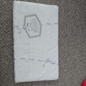 NWT Wamsutta White Embroidered Queen Flat Sheet